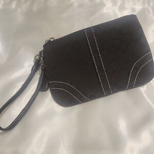 COACH Blk Wristlet with Contrast Stitching & Hang Tag.